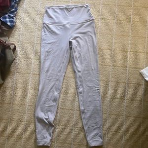 very light lilac lululemon leggings size 6